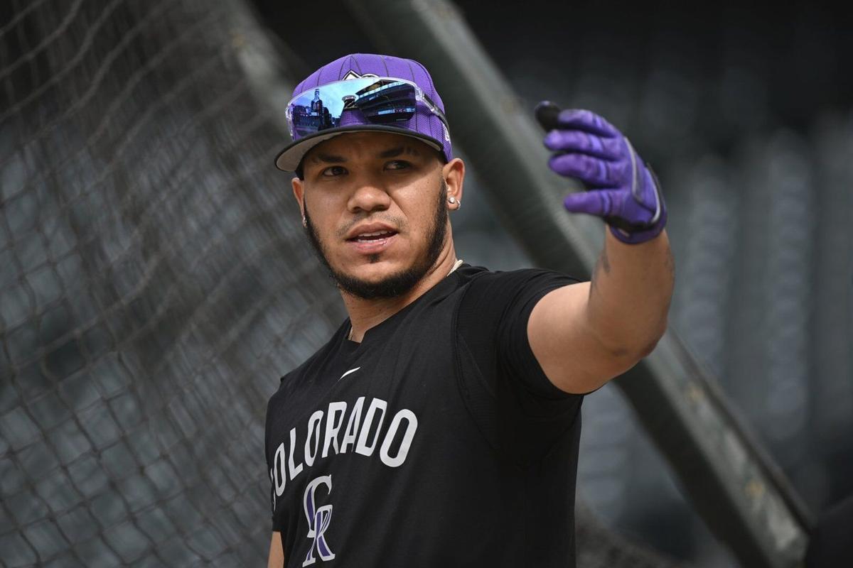 THAIRO ESTRADA A SARAPEROS

El infielder venezolano Thairo Estrada fue anunciado por los <a href="/ClubSaraperos/">Saraperos de Saltillo</a> como refuerzo; a la par dieron a conocer las bajas del lanzador Shoh Ishilkawa y del catcher Patrick Mazeika.

El jardinero cubano Óscar Colás también está a punto de ser