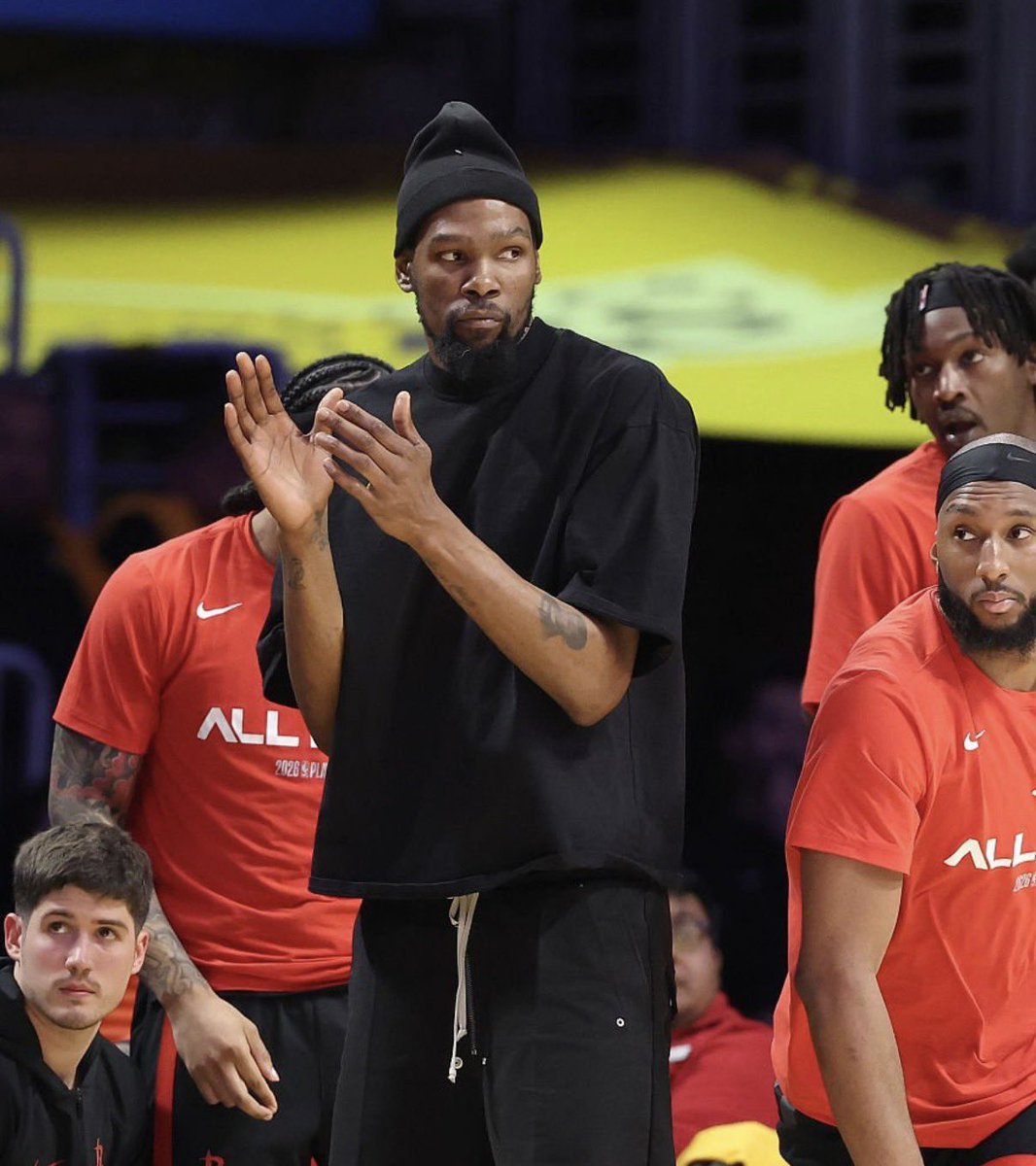 Bradeaux tweet media