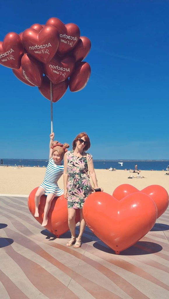 catmarie1812's tweet image. Débaucher ce matin à 7h
Dormir 3h
Partir déjeuner à Arcachon avec sa meilleure amie et emmener son maillot
Se poser sur le sable fin pour la première plage de l'année 
Profiter ♥️

#mondaymood