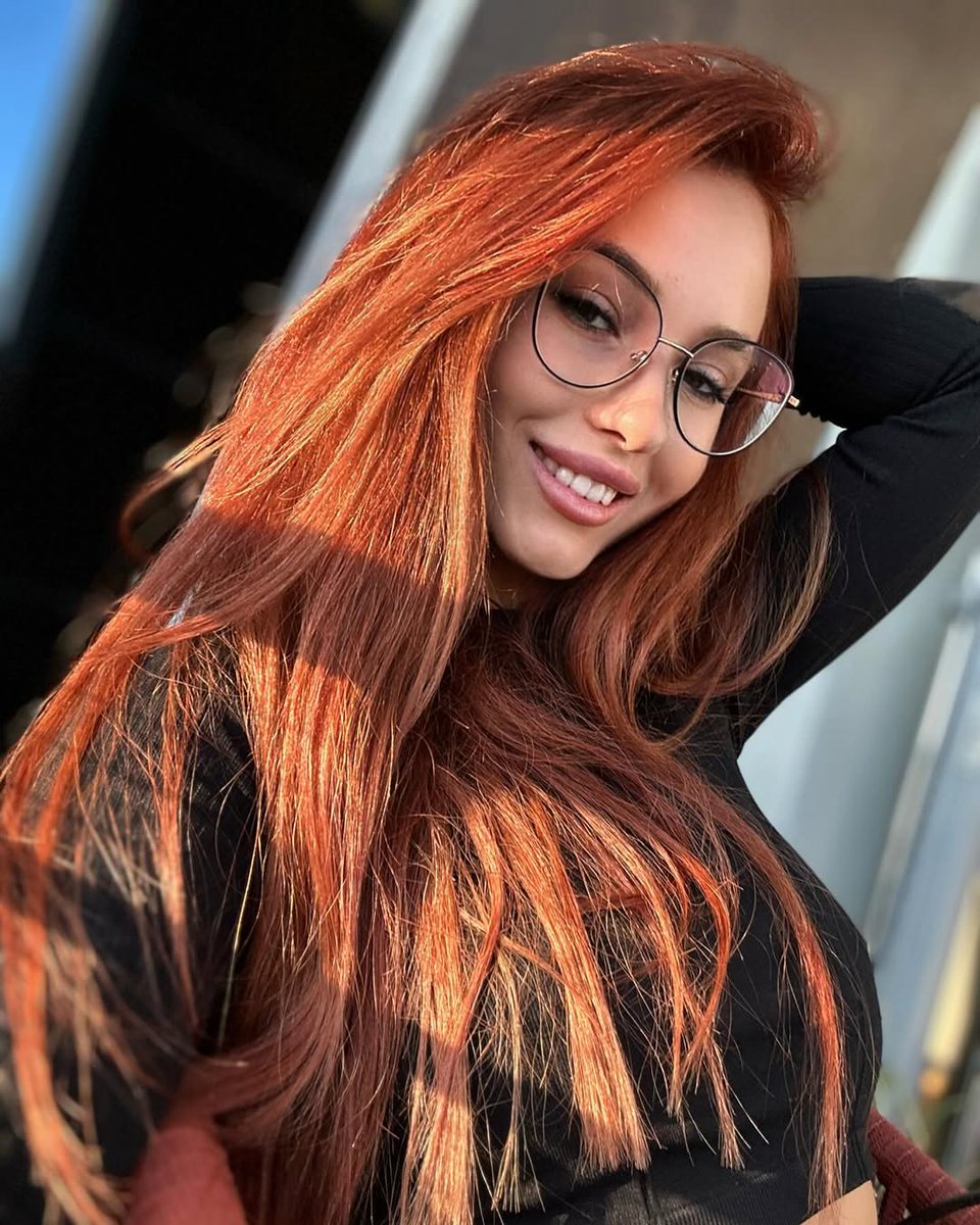 Julia😍 tweet media