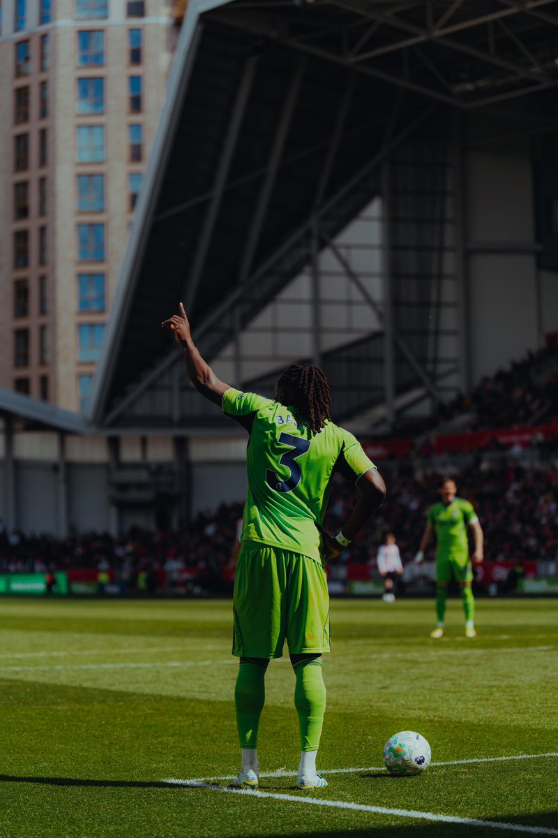 Calvin Bassey tweet media
