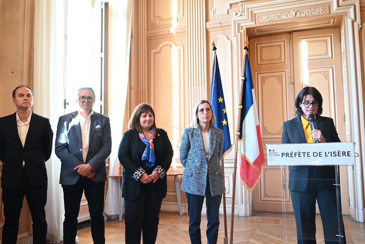 Image de Préfète de l'Isère : #MountainPlanet l Face aux défis climatiques, économiques et sociétaux, la préfète a salué la mobili