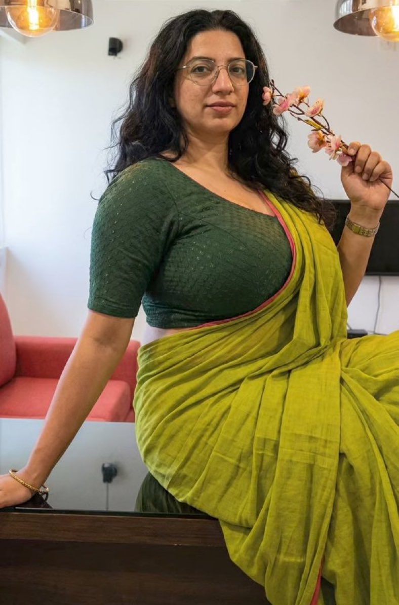 अनहद संसार 🌺 tweet media