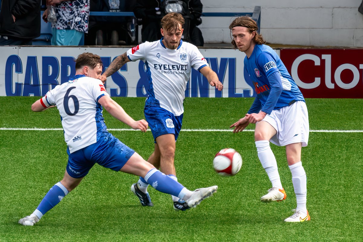 GomboczSteve's tweet image. Some player action shots taken during the game Bury v Witton Albion on 18/4/26. The team played well. #BuryFC #PartOfIt @whitebluearmy
@buryfcofficial #bfc140 #shakers