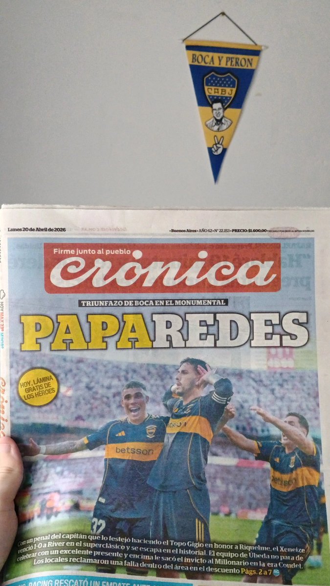 Santriste tweet media