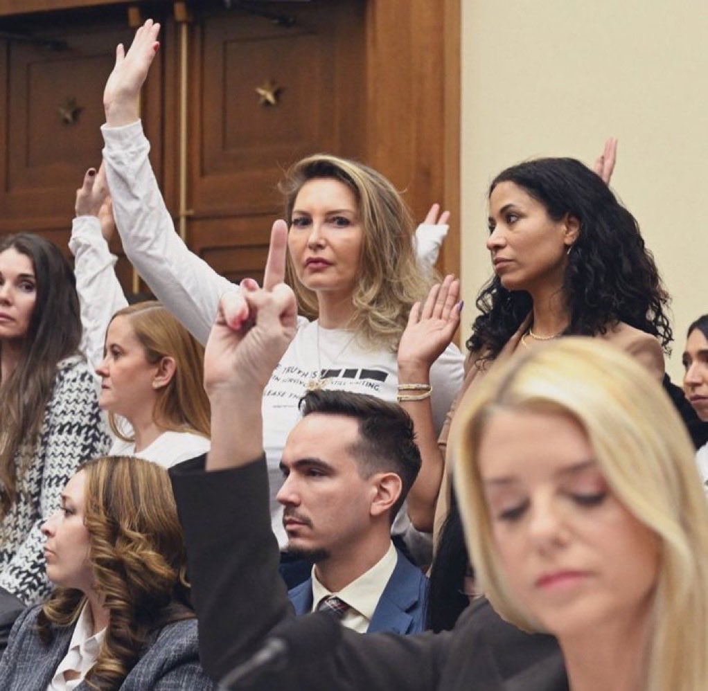 123MagicalName tweet media