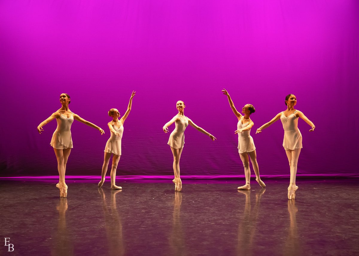 EllisonBallet's tweet photo. Please enjoy these incredible performance photos from our recent Winter Showcase!

Part 2: EB students perform excerpts from beloved classics and new works by our esteemed faculty.

Photos (c) Kyle Froman. https://t.co/JKvX0kZ7E2
