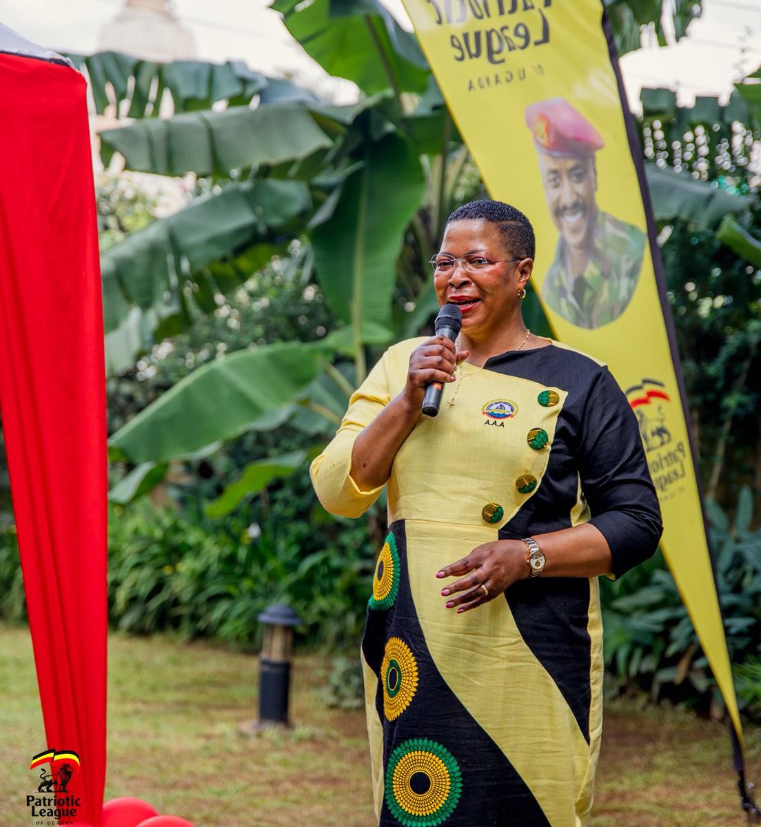 PLU- MAK-chapter tweet media