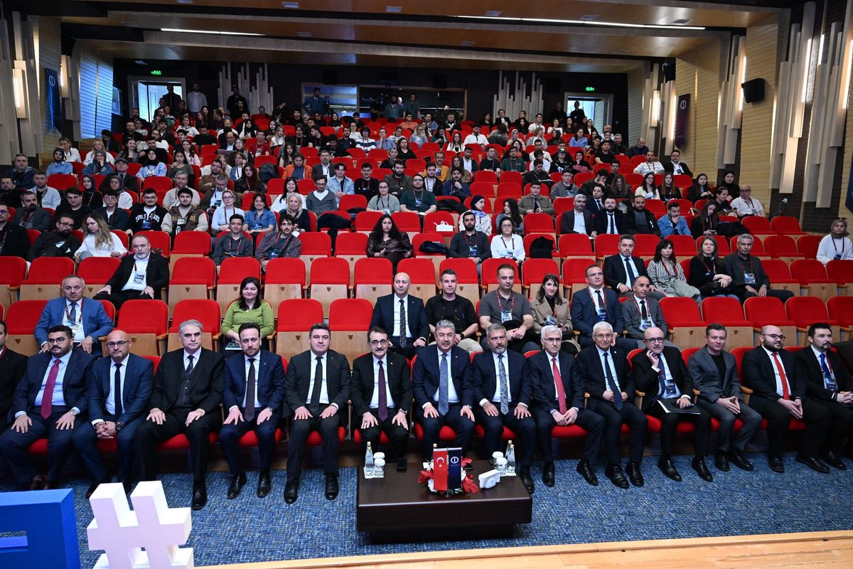 Anadolu Üniversitesi Açıköğretim Fakültesi tweet media