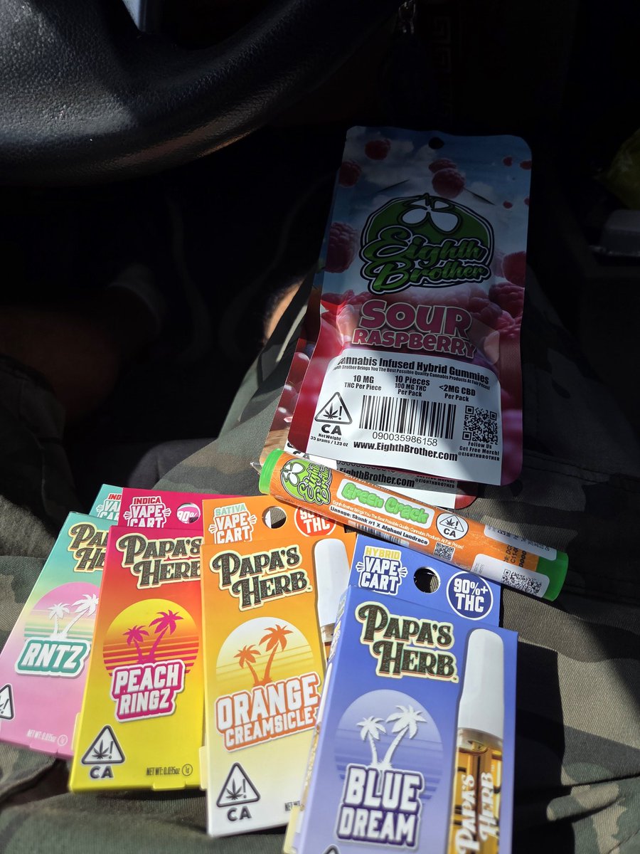 $51 for all this lol

😎😎😎😎💨
Happy 4/20