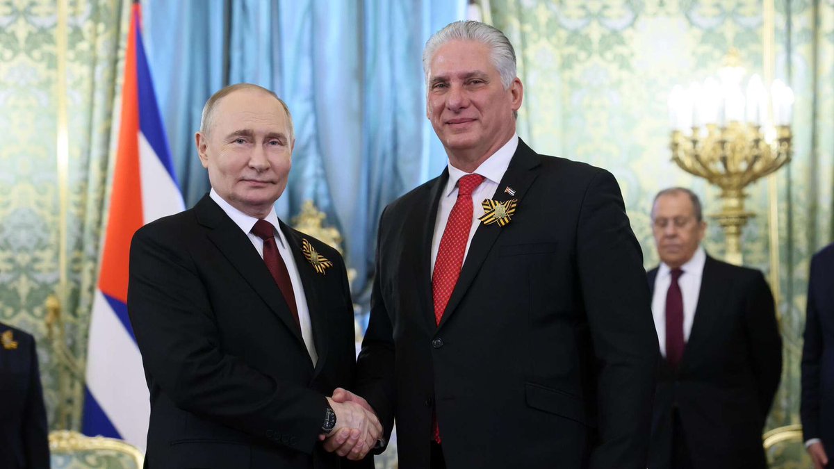 🎉 Desde nuestra Embajada extendemos sinceras felicitaciones al Primer Secretario del Comité Central del Partido Comunista de Cuba, Presidente <a href="/DiazCanelB/">Miguel Díaz-Canel Bermúdez</a>, con motivo de su cumpleaños. ¡Deseamos muchos éxitos y bienestar para el compañero Presidente y para toda Cuba!