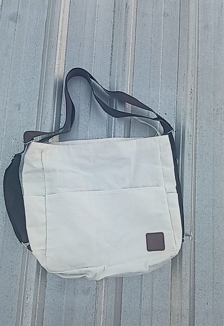 Veronica tweet media