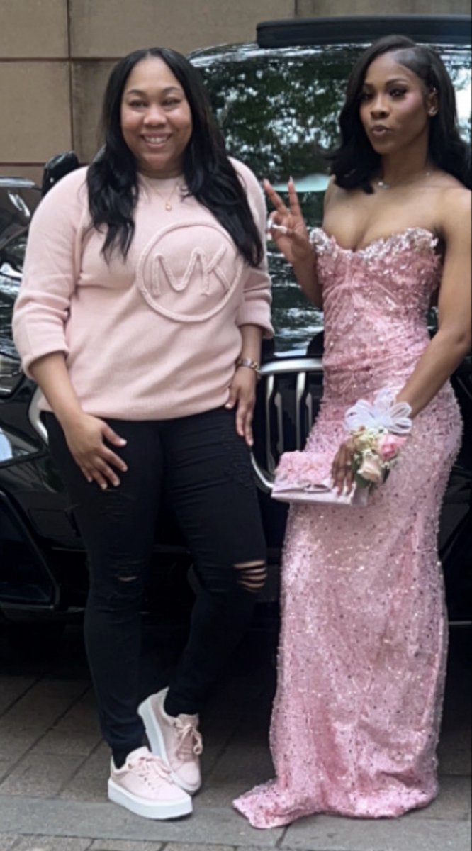 Shanitasuccess3's tweet image. #2026prom  #prom  #senior26 I HAVE SURVIVED PROM #girlmom #mom #daughter SO PROUD OF MY OLDEST DAUGHTER SHE WAS SO BEAUTIFUL HER PROM SEND OFF TURNED SO GOOD AND SHE WAS ALL THE WAY LIVE 🥰🥰🥰 🔥🔥🔥🔥🔥🔥 #hardworkpaysoff I LOVE THIS FOR HER #respectfully