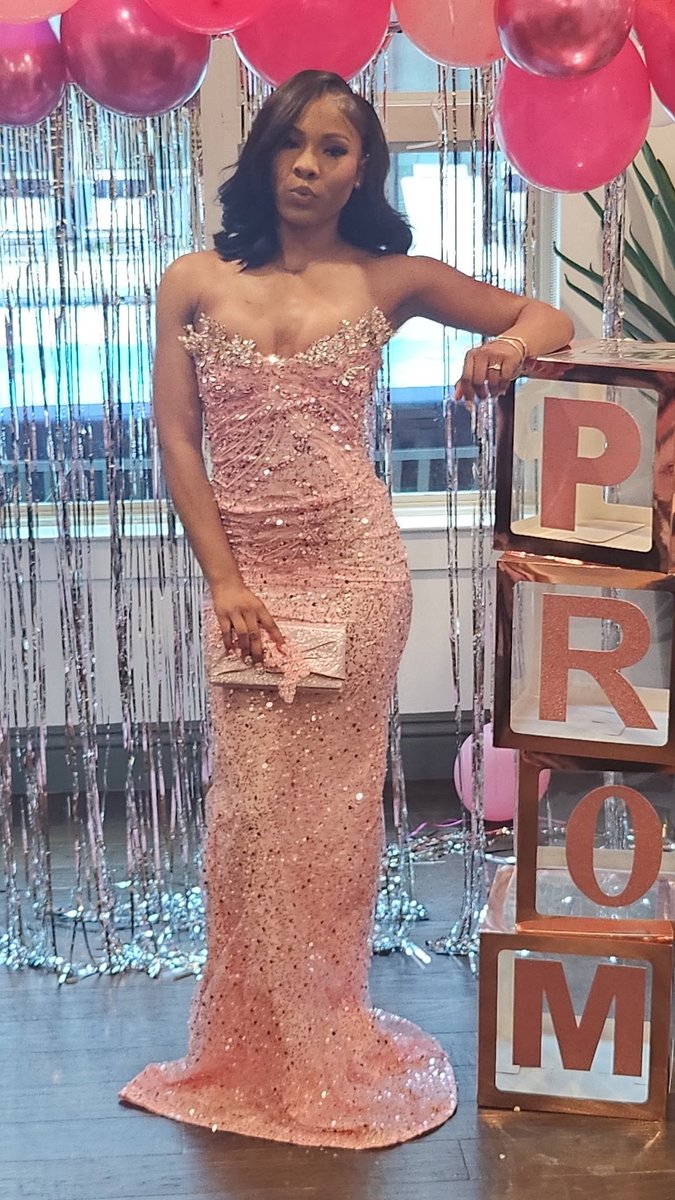 Shanitasuccess3's tweet image. #2026prom  #prom  #senior26 I HAVE SURVIVED PROM #girlmom #mom #daughter SO PROUD OF MY OLDEST DAUGHTER SHE WAS SO BEAUTIFUL HER PROM SEND OFF TURNED SO GOOD AND SHE WAS ALL THE WAY LIVE 🥰🥰🥰 🔥🔥🔥🔥🔥🔥 #hardworkpaysoff I LOVE THIS FOR HER #respectfully