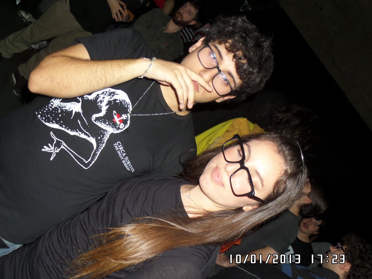 la foto q se sacan tus viejos antes de q etc etc