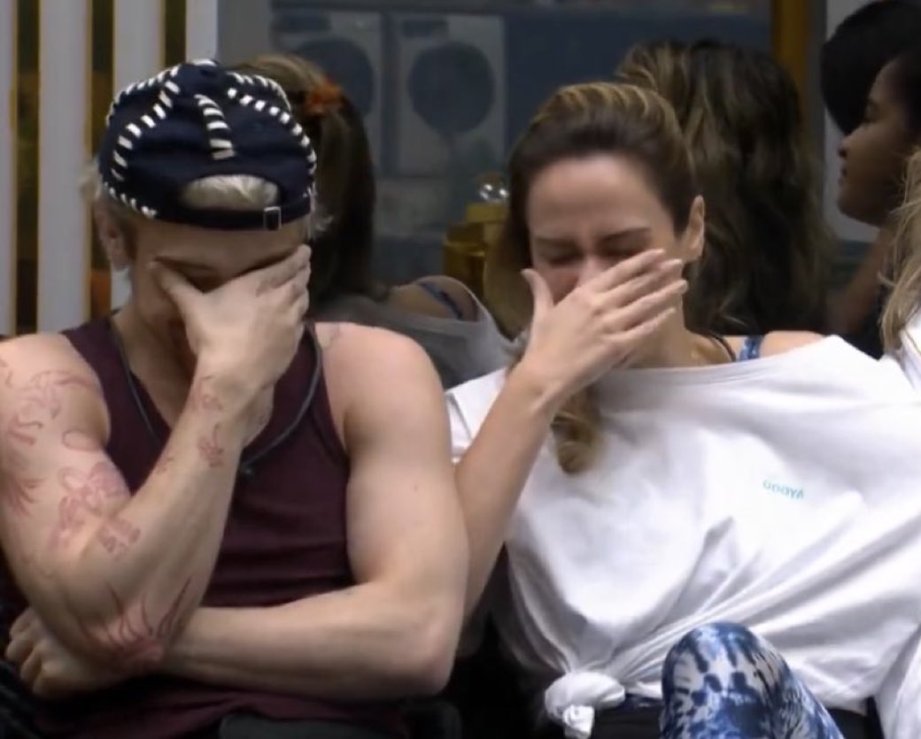 deb ☽︎☾︎ é #anacampeã tweet media