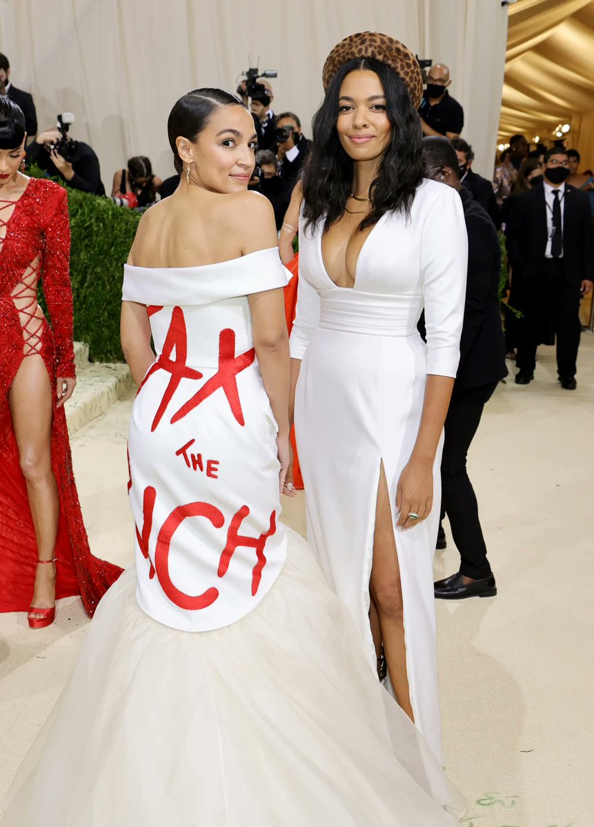 justspaceonline's tweet image. DOREY: "AOC at the Met Gala"

METZGER: "'Eat the Rich' pfft you mean 'Eat a Baby' AOC you Harvard contruct?
Theyre all constructs going back to Reagan"

DOREY: "Reagan?"😶

x.com/search?q=reaga…
x.com/search?q=aoc%4…
x.com/search?q=harva…

#80s #cern
x.com/justspaceonlin…