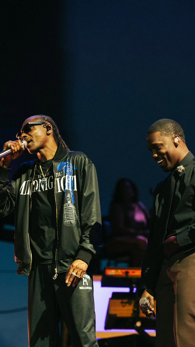 RCALabelGroupUK's tweet image. Scenes from Coachella weekend 2 🎡

🌵 @SZA joins @JustinBieber for “Snooze”
🌵 @Giveon brings out @SnoopDogg for “Beautiful”
🌵 #LISA (@wearelloud) joins @anyma_eva for “Bad Angel”
🌵 @SHENYENG links with @Davido