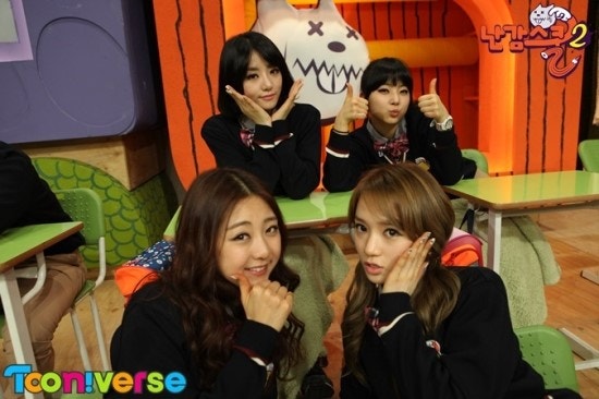 dailylaco's tweet photo. ladies' code (minus ash 🥲) at nangam school https://t.co/qPZBZmx3rI