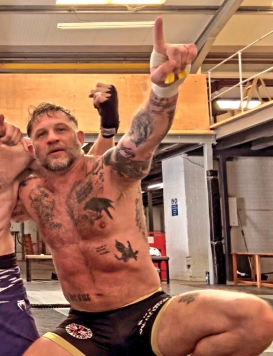 OHH TOM HARDY, YOU WANT ME DEAD!!!