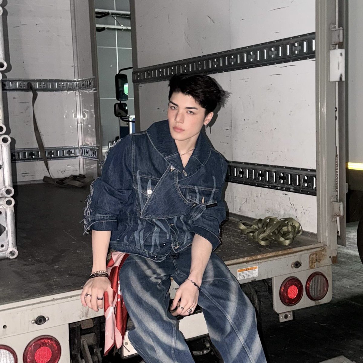 ky on fire ·˚ ༘ tweet media