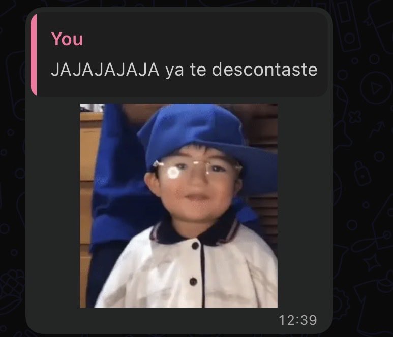 Mi cliente me acaba de responder con uno de mis stickers favoritos. 🕊️