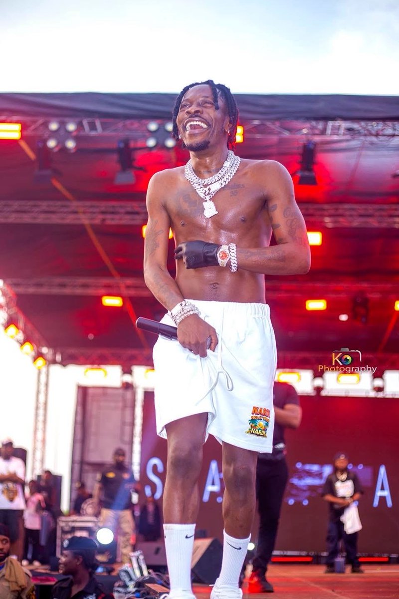 Charts Ghana 🇬🇭 tweet media