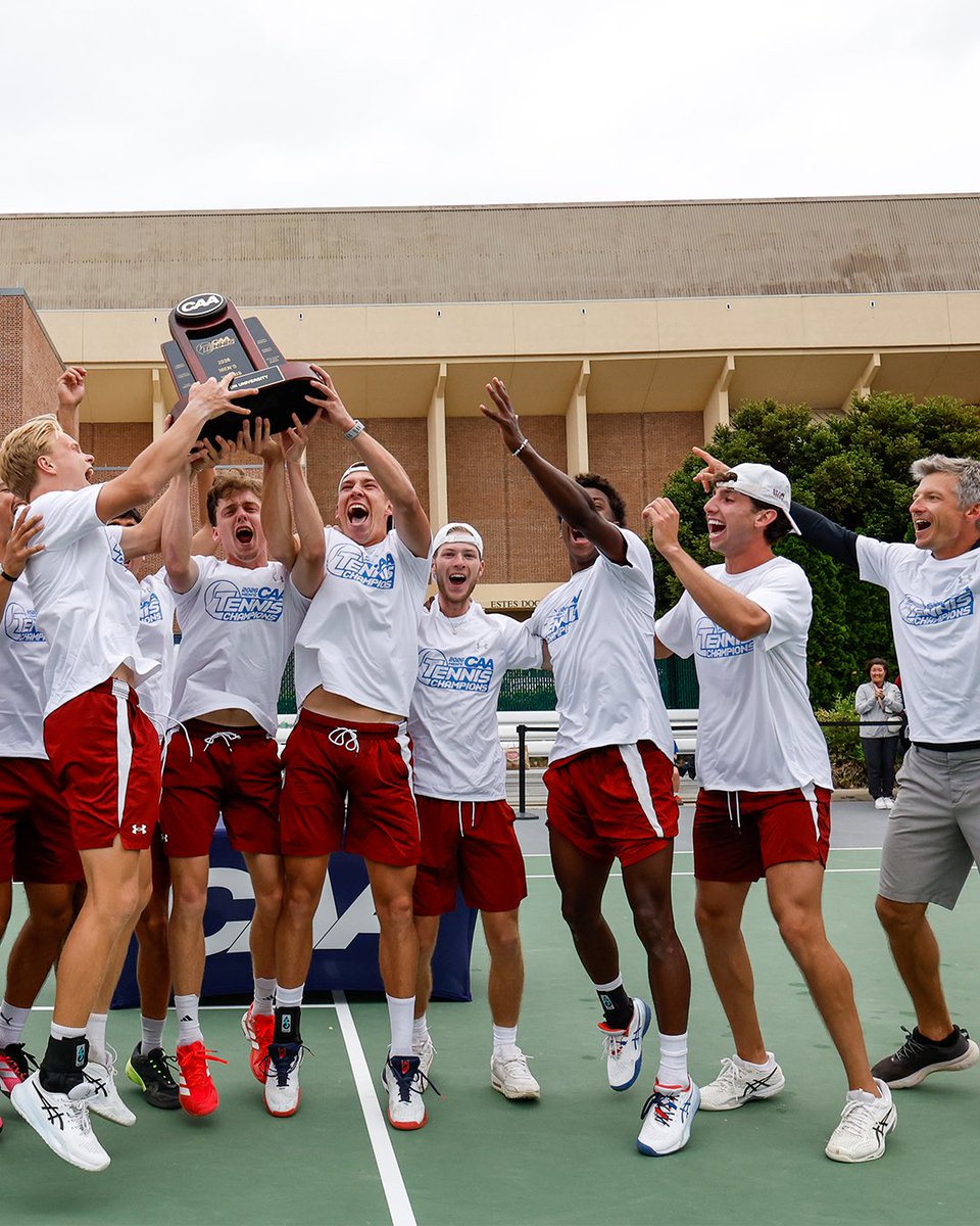 ElonMTennis's tweet image. Lift it high, boys 🏆

#PhoenixRising | #EUWT