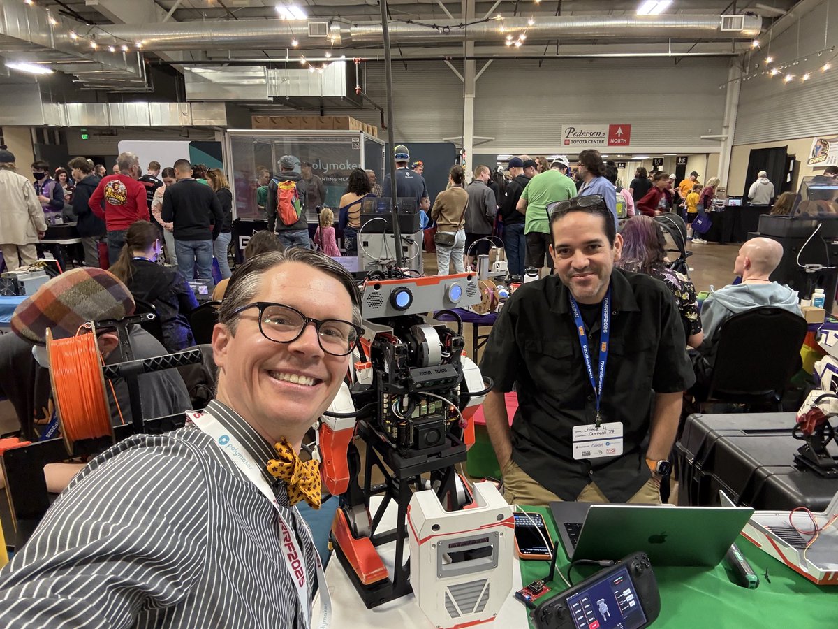 ShawnHymel's tweet image. I don’t do a lot of mechanical stuff, but it was great seeing the fun inventions at #RMRRF yesterday! Also got to see some friends and make new ones ❤️ #3Dprinting