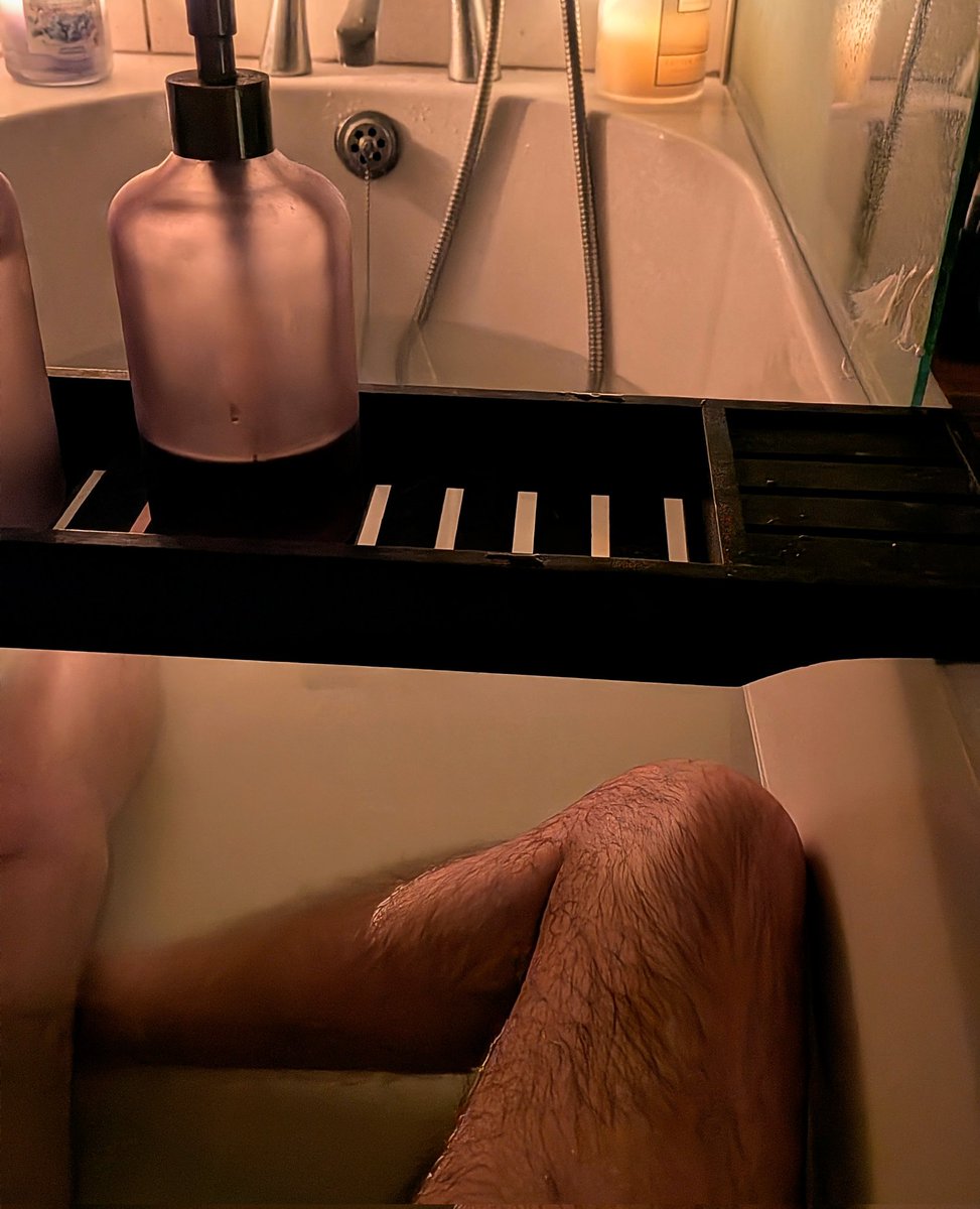 jacks_tache's tweet photo. Come and get steamy with me? https://t.co/bLHwybAHDd