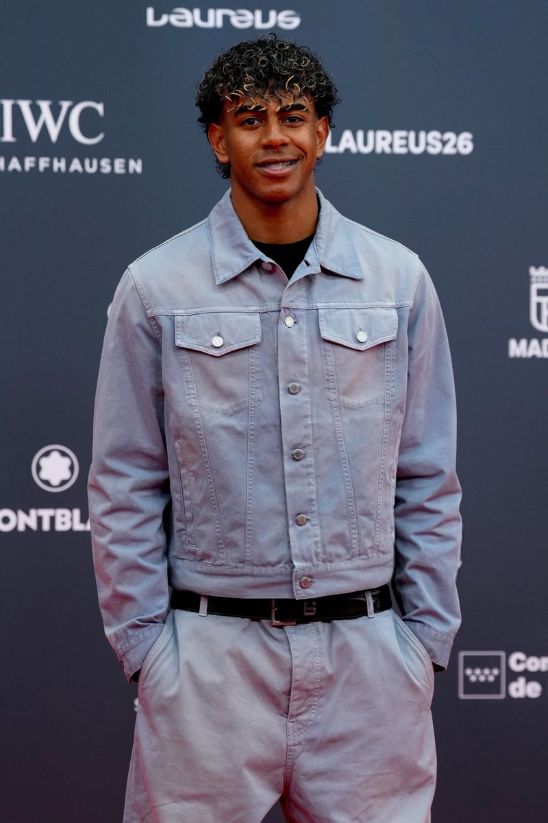 FCB World tweet media