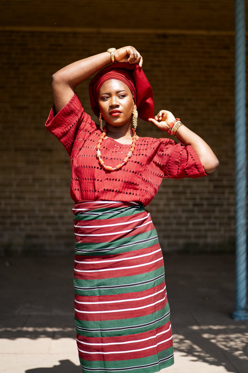 Oyíndà tweet media