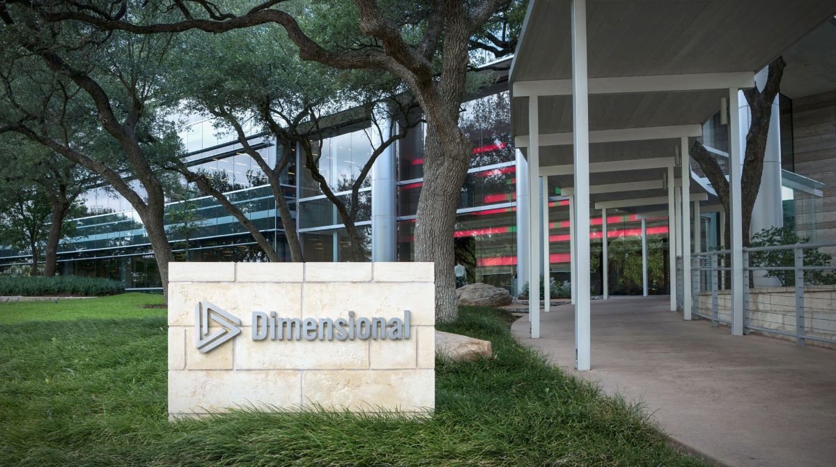 wealthtender's tweet image. Make the most of your Dimensional Fund Advisors benefits and compensation package. From 401(k) and HSA decisions to bonuses and long-term incentives, smart moves today can shape your financial future.

#dimensionalfundadvisors #employeebenefits

bit.ly/41HGoGd