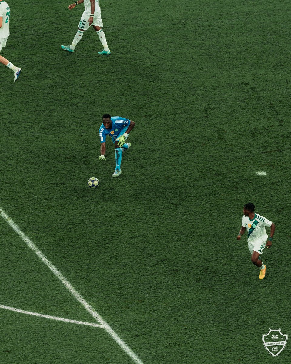 النادي الأهلي السعودي tweet media