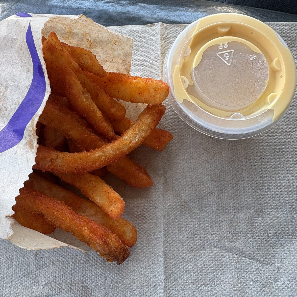 lilsc0rpio's tweet image. exactly what i needed