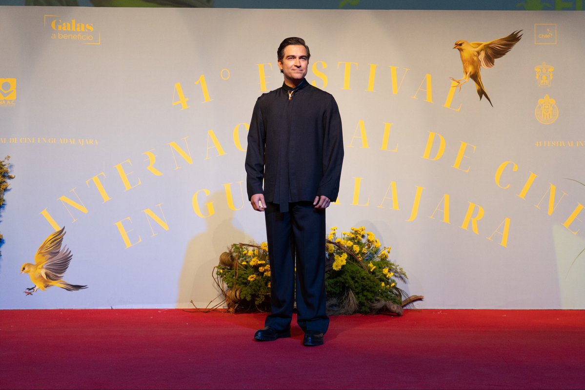 Alfonso Herrera tweet media