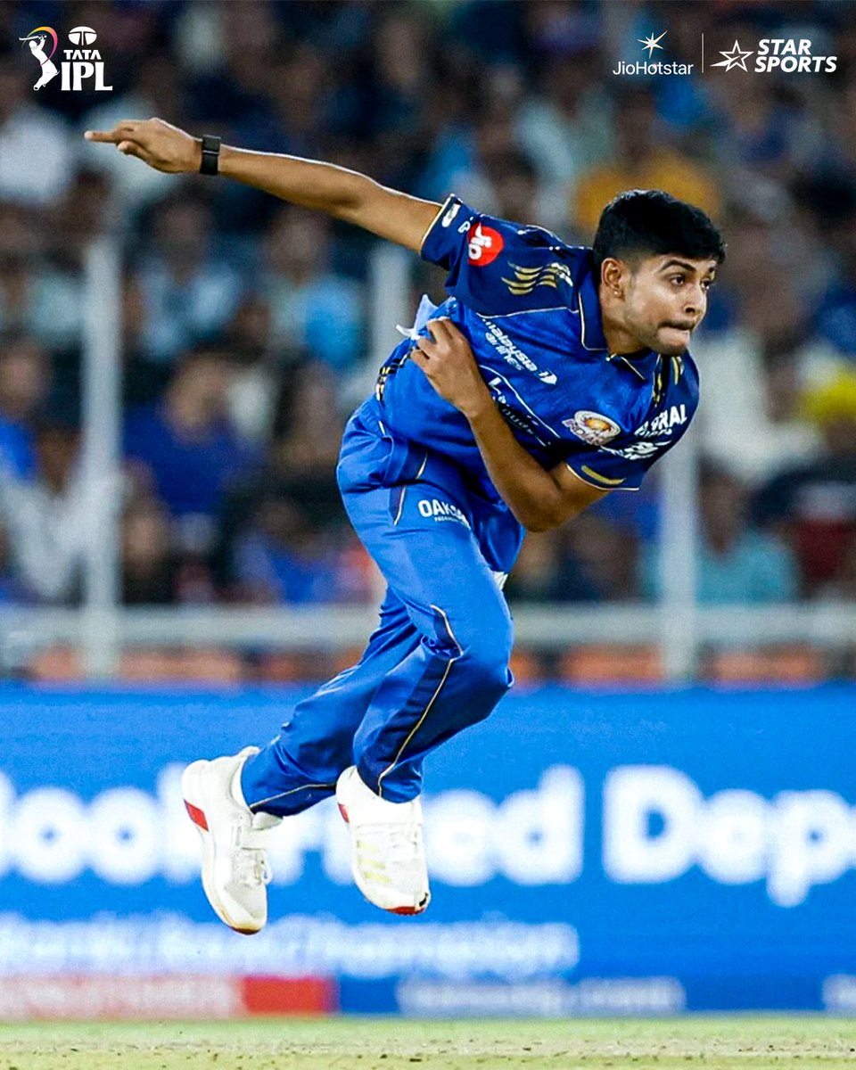 StarSportsIndia's tweet image. Major Impact! 🔥

Gen-next star #AshwaniKumar ripped through the #GujaratTitans with a 4-wicket haul to power #MI to their second win of the season. 

[ #TATAIPL | #TilakVarma, #MumbaiIndians, #NamanDhir, #GujaratTitans, #GTvsMI, #MIvsGT ]