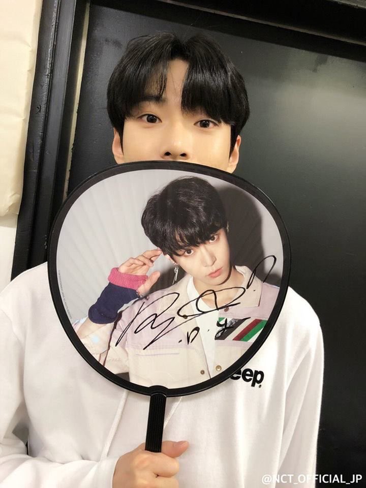 doyoung tweet media