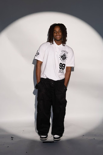AltEd_OCPS's tweet photo. Congratulations Isaiah! This #ProjectCompass graduate plans to attend Valencia College, where he will focus on cybersecurity! The team at Project Compass is excited to see what you will accomplish! #AltEdGrads #OCPSAltEdRocks https://t.co/jFuBF0RLho
