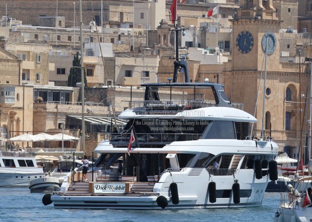 Shipguru's tweet image. #benettiyacht #2026built #motoryacht #DICK_RABBIT #Entering #GrandHarbourMarina #malta -19.04.2026 -  maltashipphotos.com - NO PHOTOS can be used or manipulated without our permission @BenettiYachts @GrandHMarina @YachtspotterCom @yachtworld @YachtInfluence @yachtingjournos