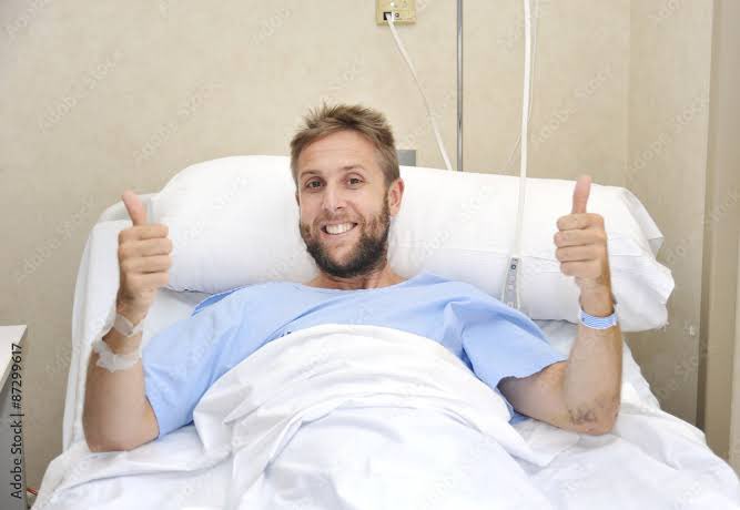 <a href="/FabrizioRomano/">Fabrizio Romano</a> Bro is gonna ruin his career,,, joining Chelsea 😭