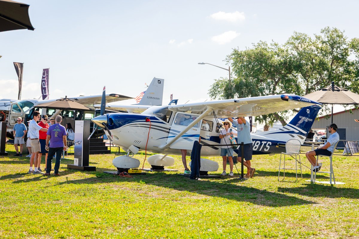 TextronAviation's tweet image. Until next year, Sun 'n Fun 👋

Thank you to our customers, fans and employees for a legendary week of Florida sunshine and iconic aircraft.

#cessna #beechcraft #pipistrel
