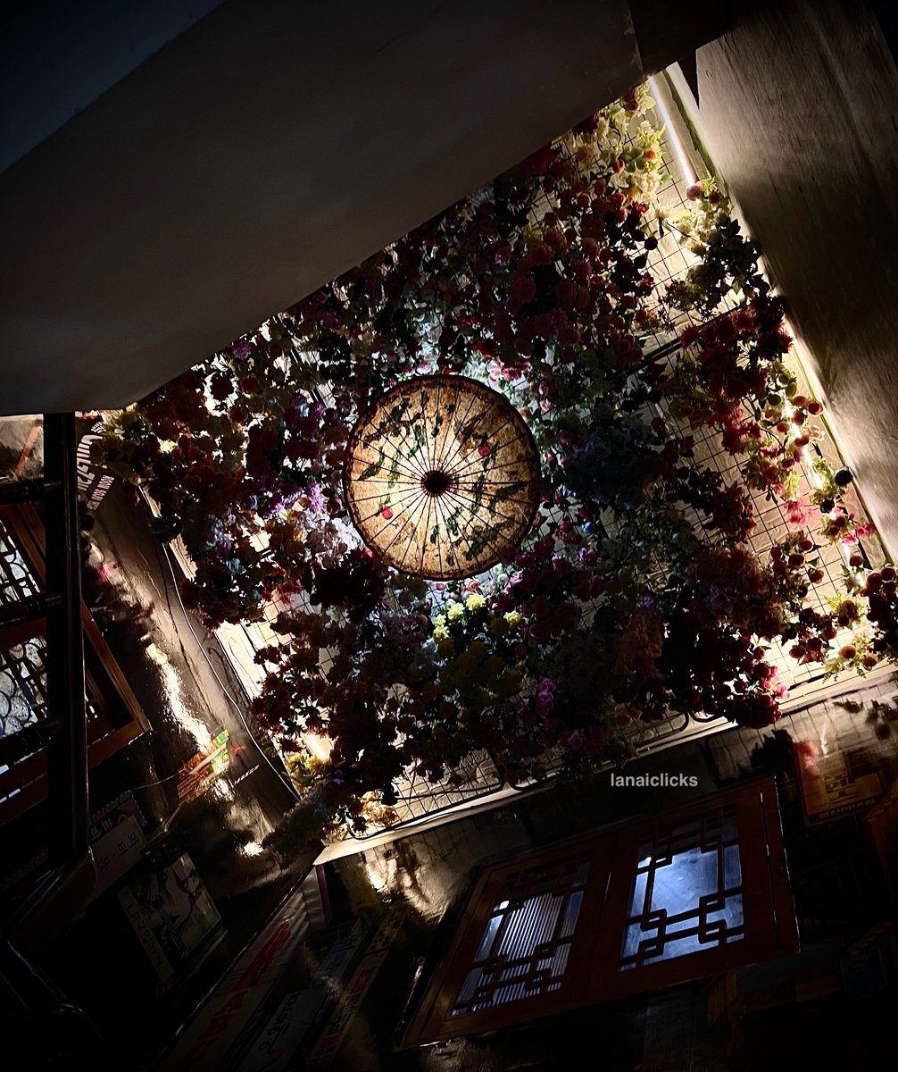 lanaiswrld's tweet image. restaurant that i went to recently 📸 // #lanaiclicks #photography  (broke my back trying to click this but it was #worthit)