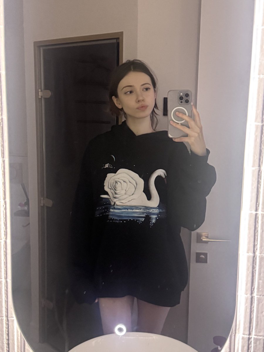 urplpur? tweet media