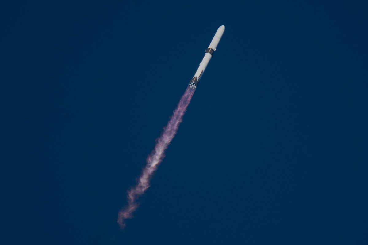 🅰️eropl🅰️ne Speci🅰️list tweet media