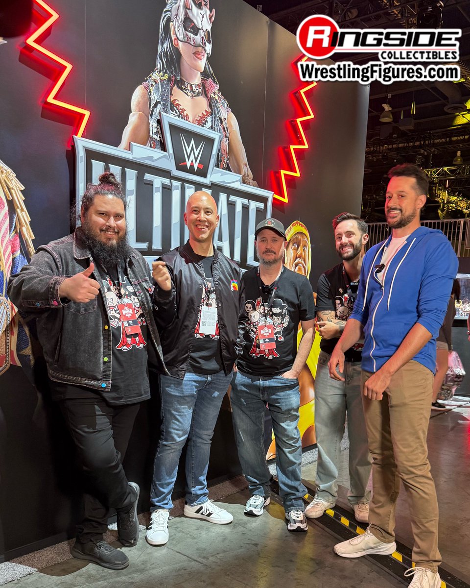 Ringside Collectibles tweet media