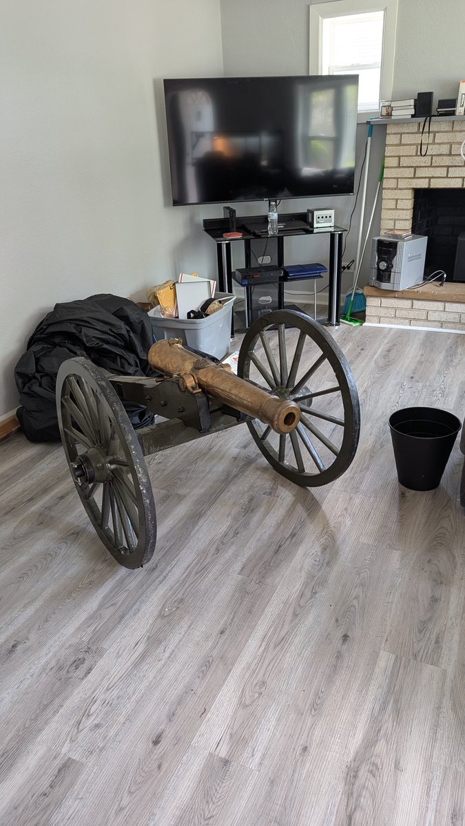 FlakFerret ➡️ AO, AC, MFF tweet media