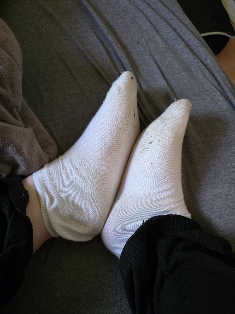 inkassoqueen 🔥👅 tweet media