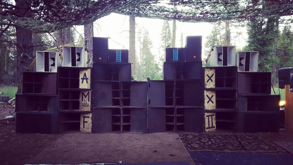 thejohnyohe's tweet image. My #essay-#ethnography about The Autonomous Mutant Collective:

johnyoheblog.blogspot.com/2026/04/the-au…