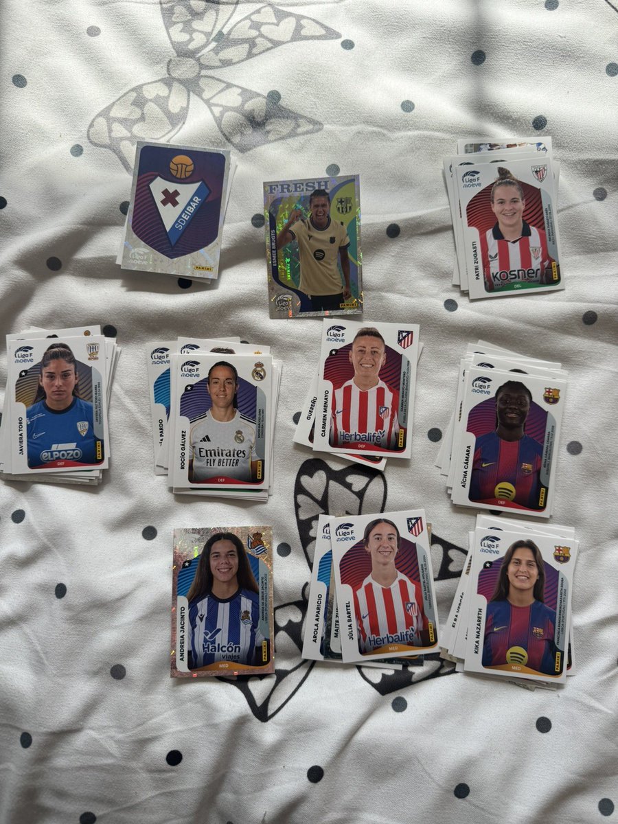 PaniniCardsUK's tweet image. 81 x Panini Liga F Women Femenina 2025/2026 Sticker Bundle Football

Ends Wed 22nd Apr @ 6:08pm

ebay.co.uk/itm/3771213429…

#ad #Panini #PaniniFootball